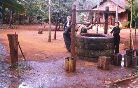 Hoa Long Village well
